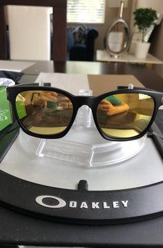 Fake Oakley sunglasses